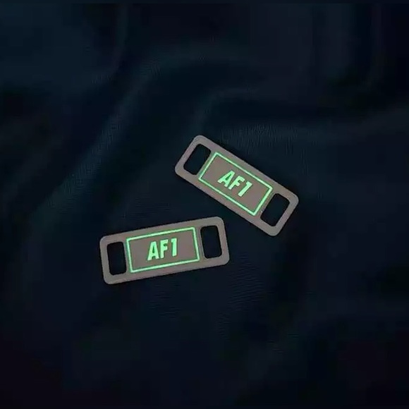 Air Force 1 metal tag & shoelaces - Picture 2 of 4